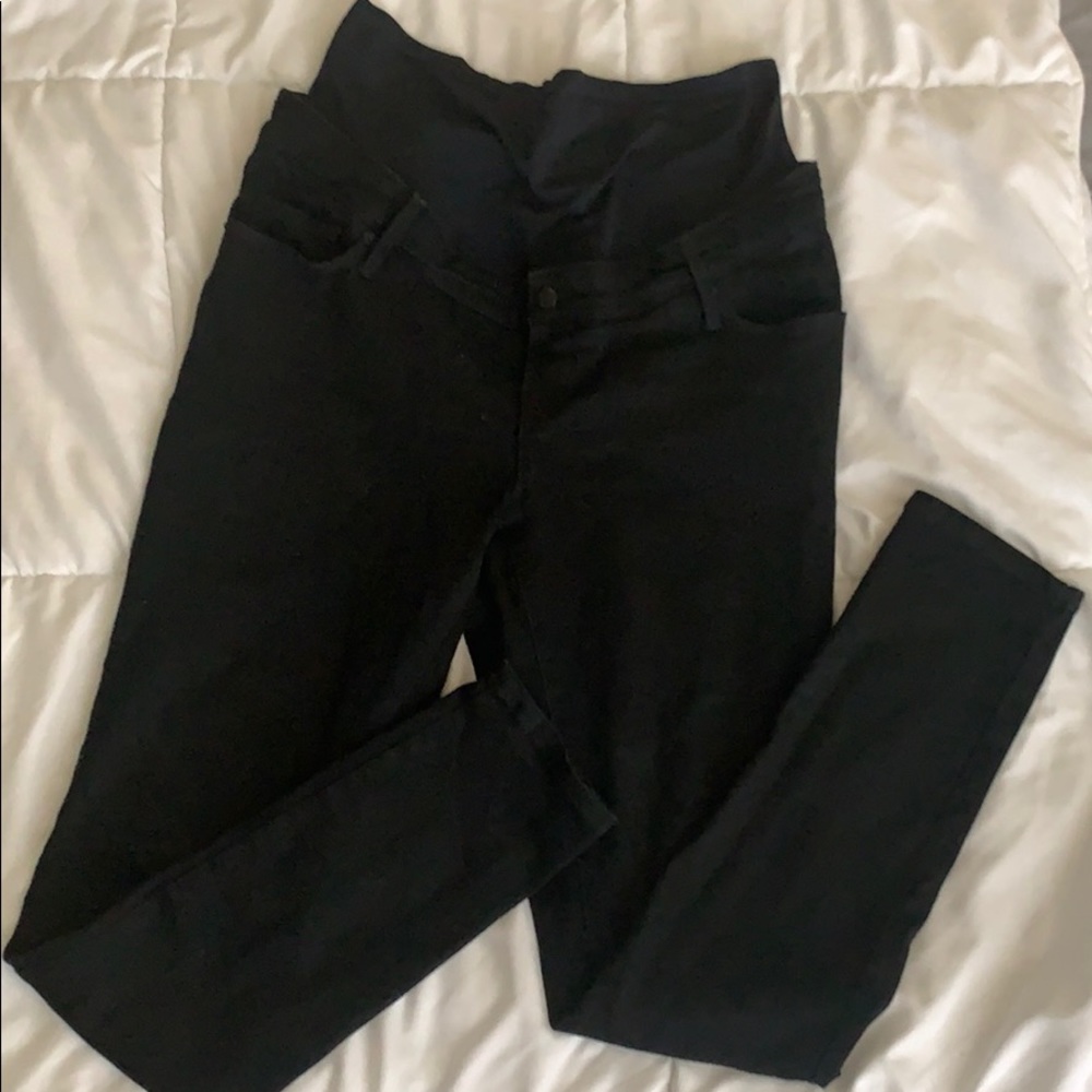 Old Navy Maternity Rockstar Super Skinny Jeans